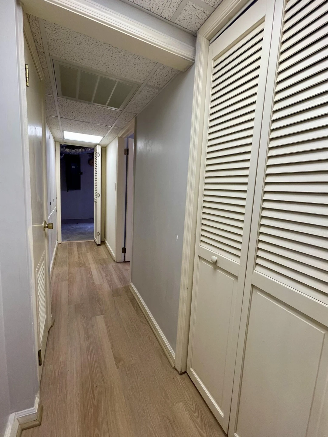 1018 Woodhaven DR - Photo 37