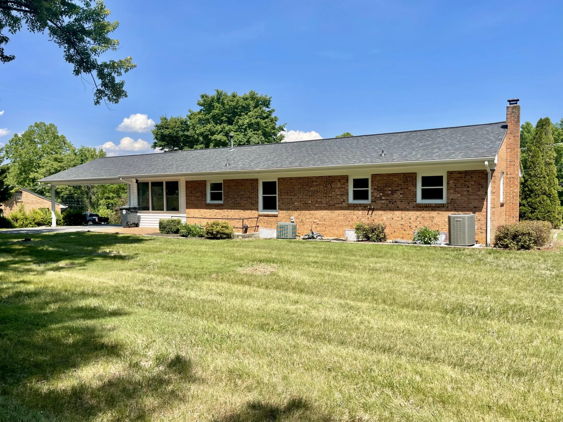 1018 Woodhaven DR - Photo 39