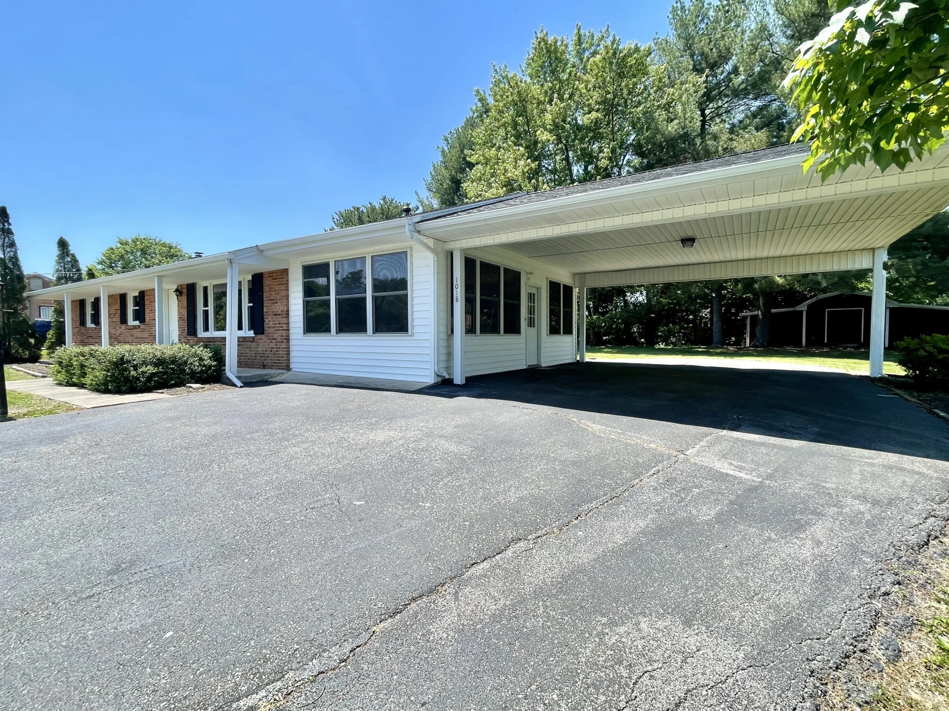 1018 Woodhaven DR - Photo 42