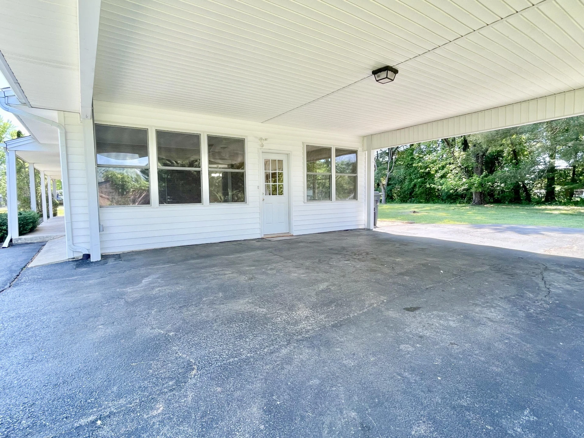 1018 Woodhaven DR - Photo 43