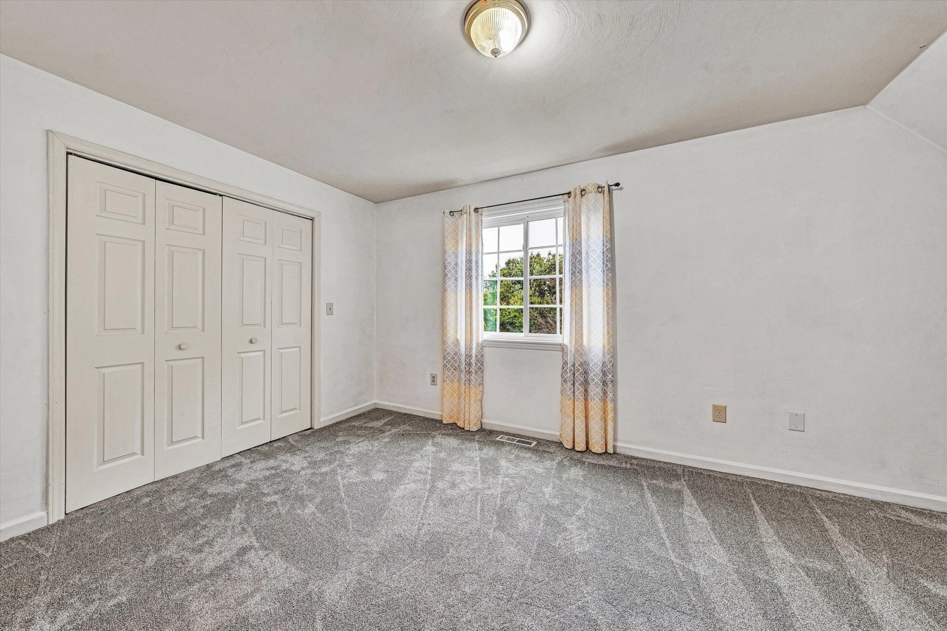5110 Stewartsville RD - Photo 15