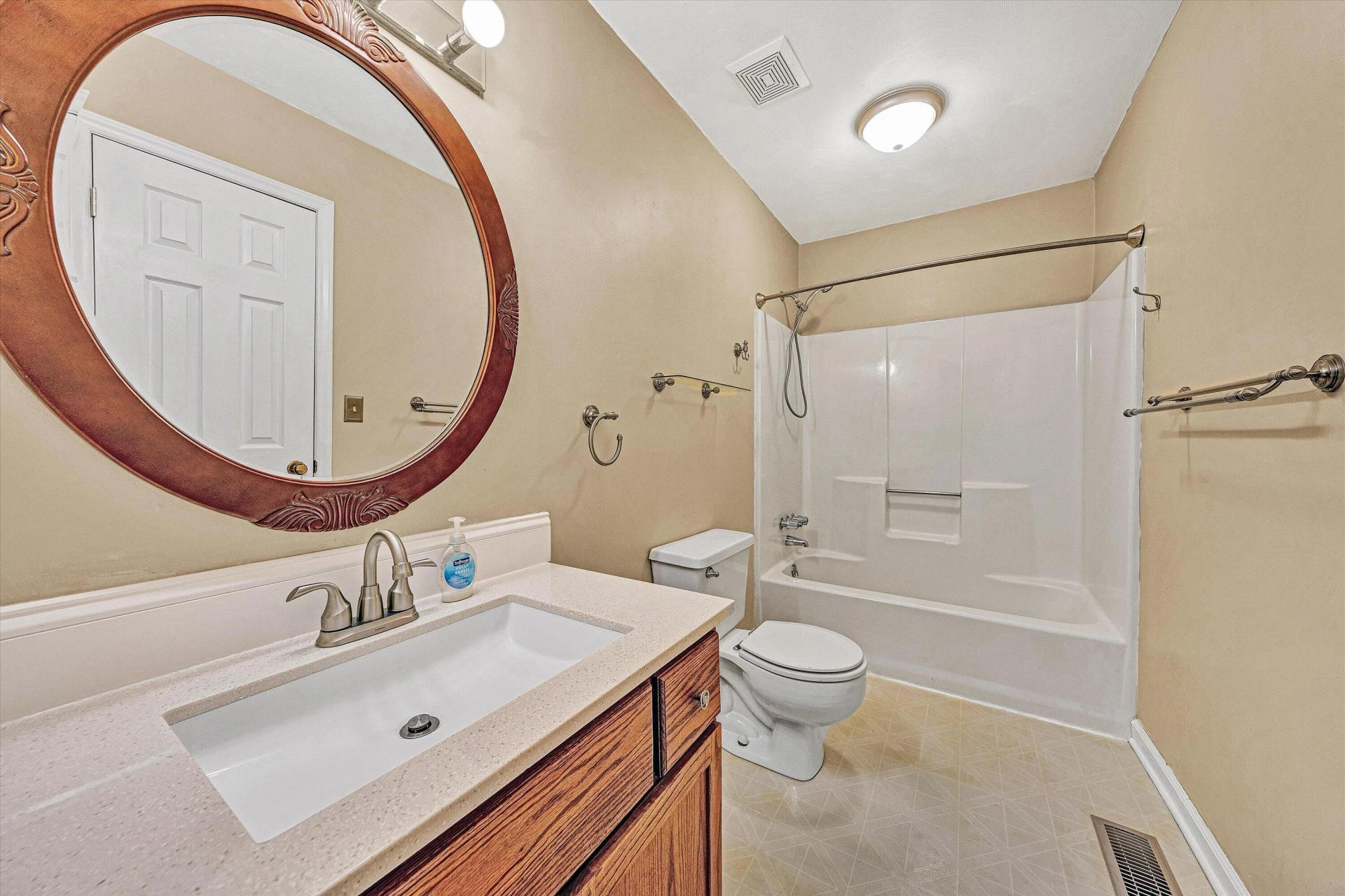 5110 Stewartsville RD - Photo 16