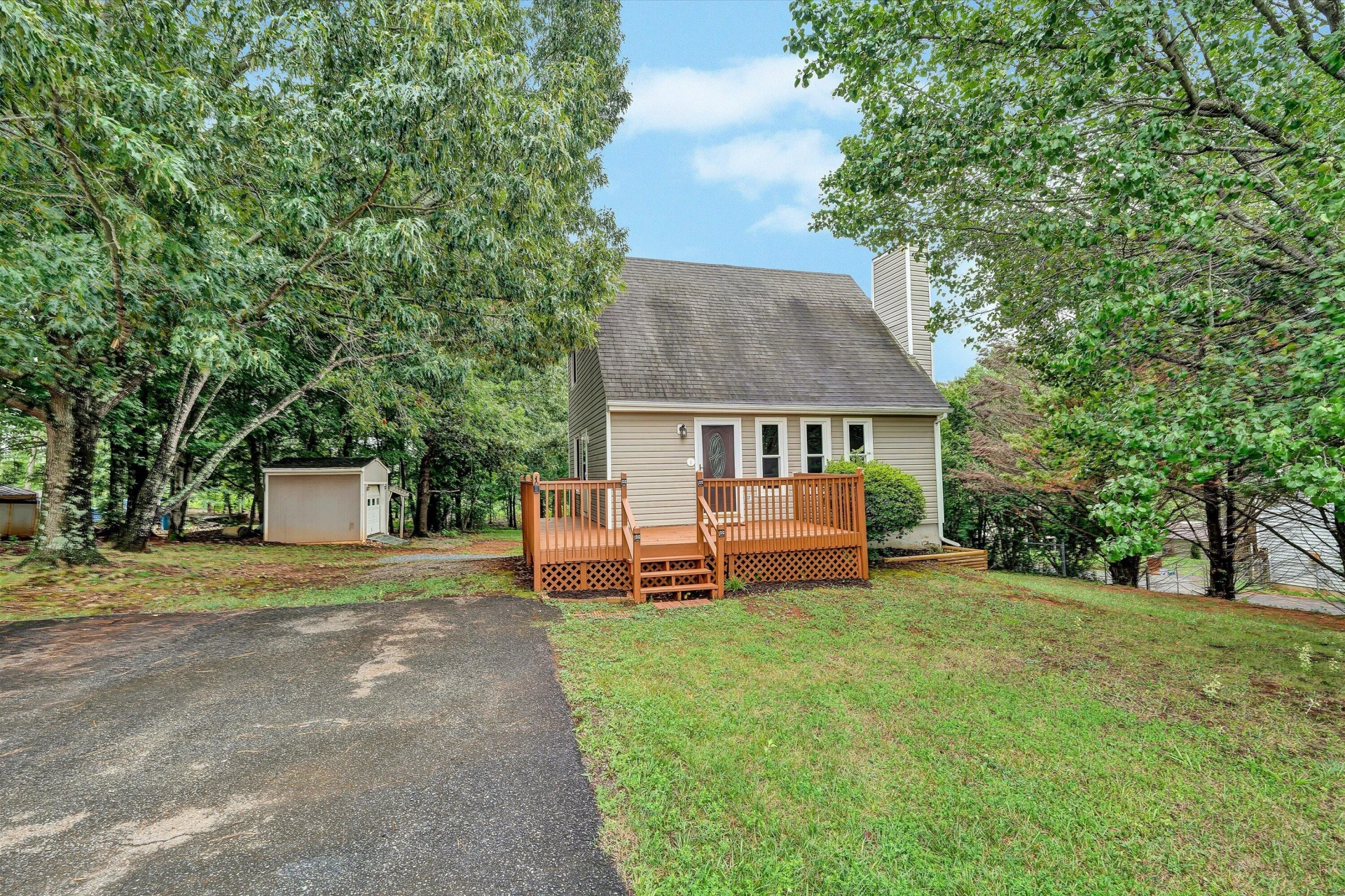 5110 Stewartsville RD - Photo 2