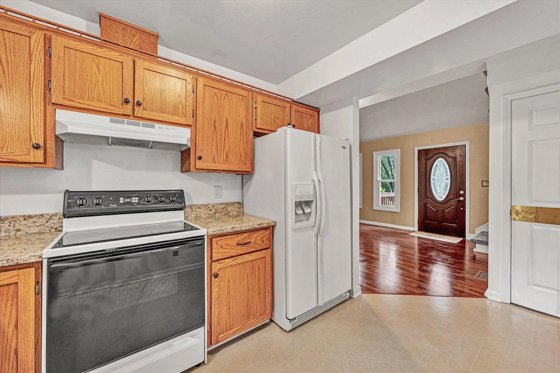 5110 Stewartsville RD - Photo 9