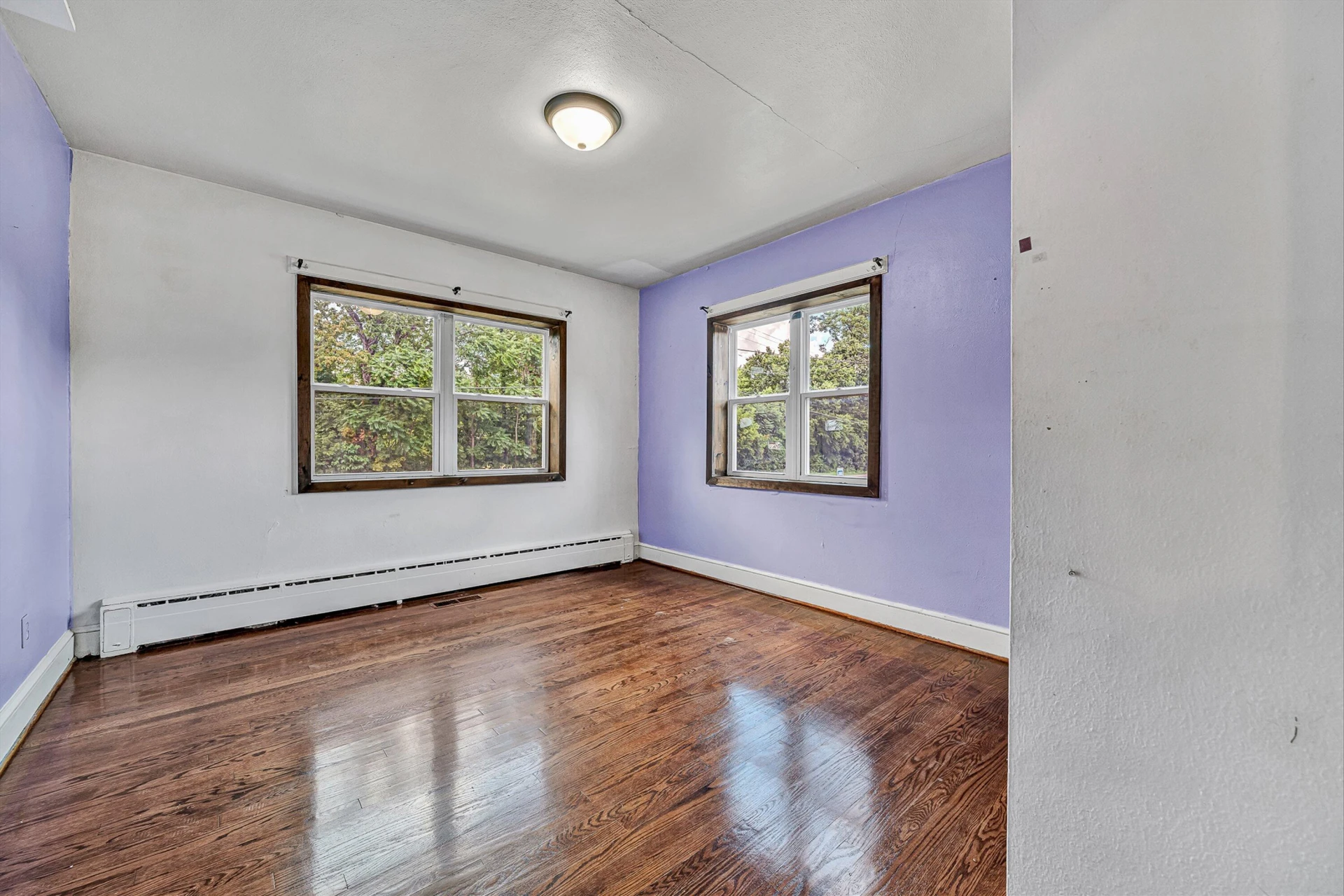 2362 W Riverside DR - Photo 15