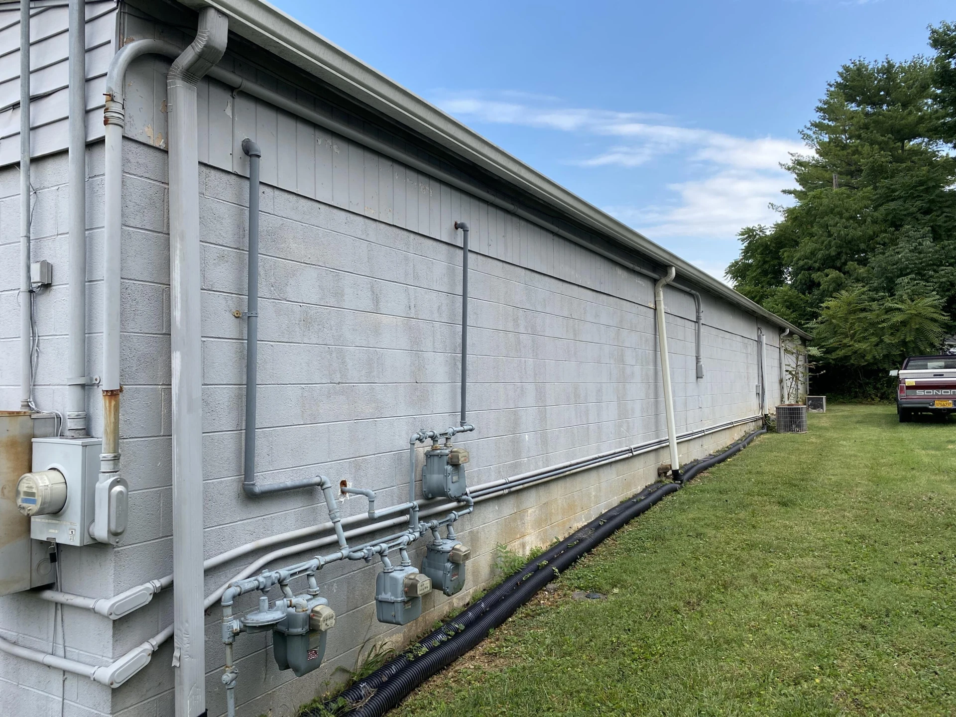 6711 Williamson RD - Photo 3