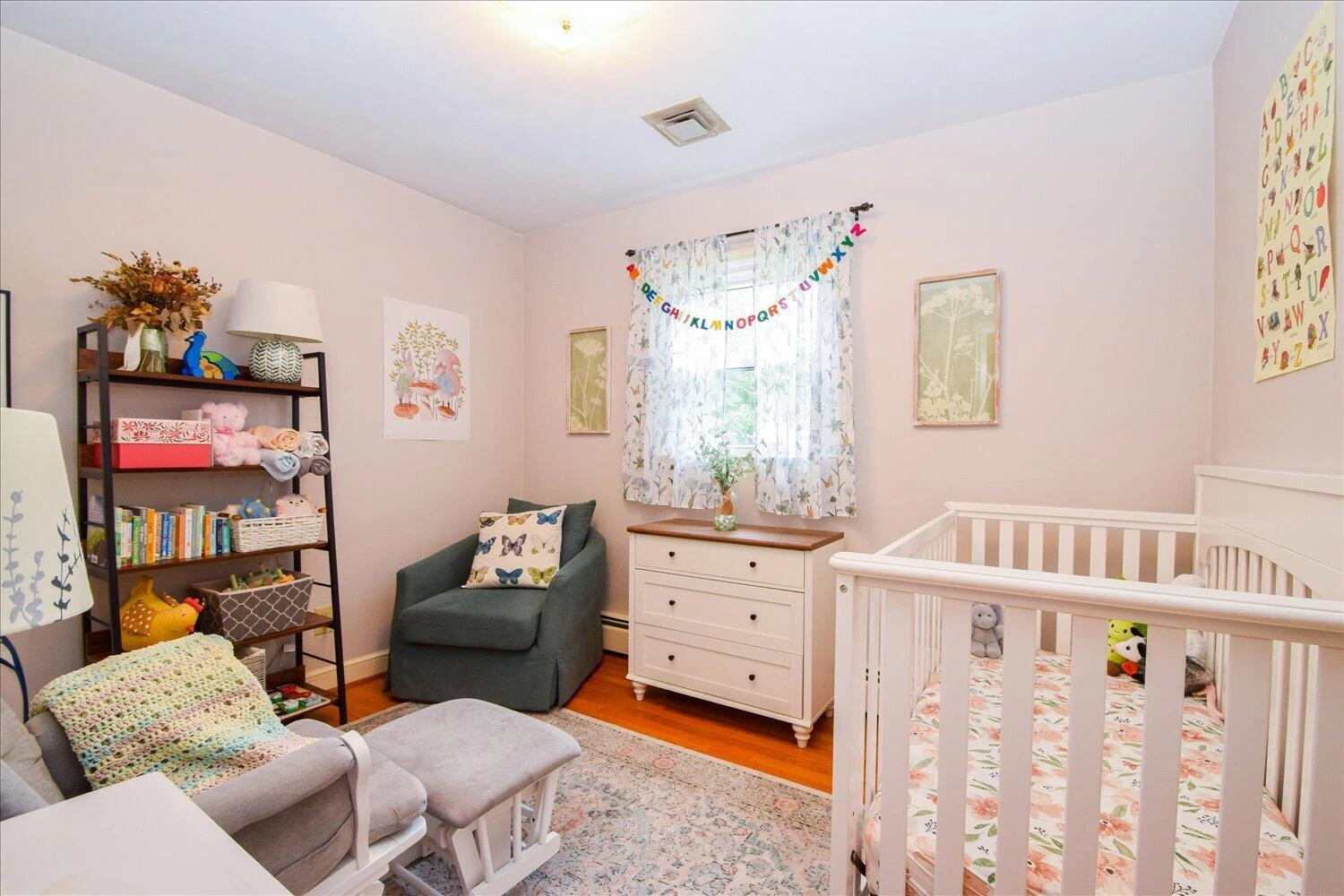 852 Austin AVE - Photo 10