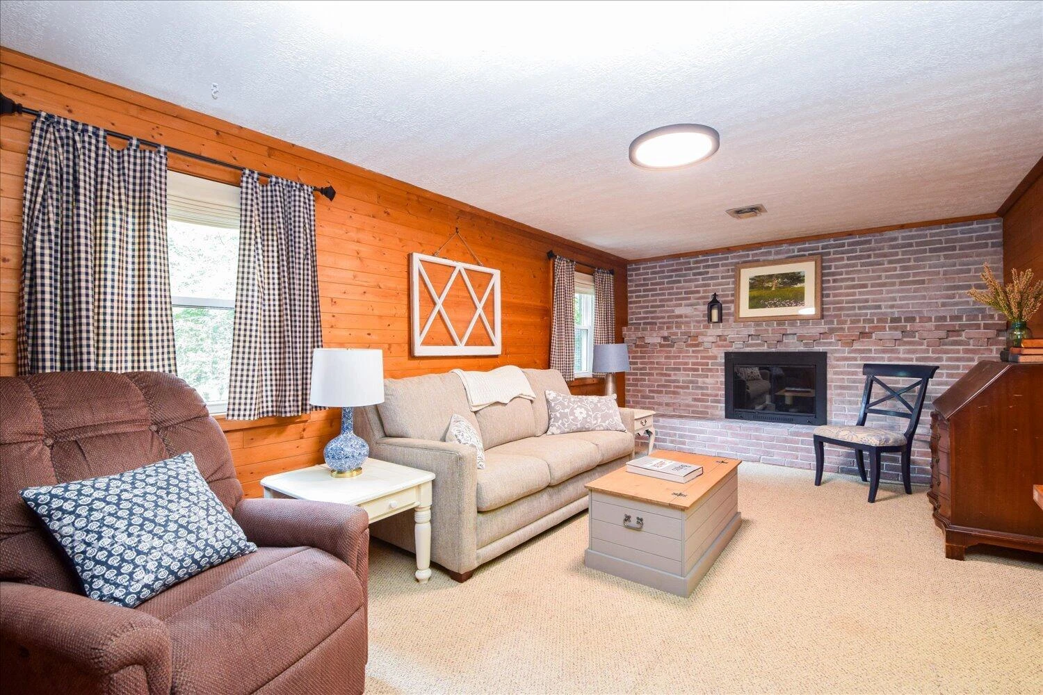 852 Austin AVE - Photo 13