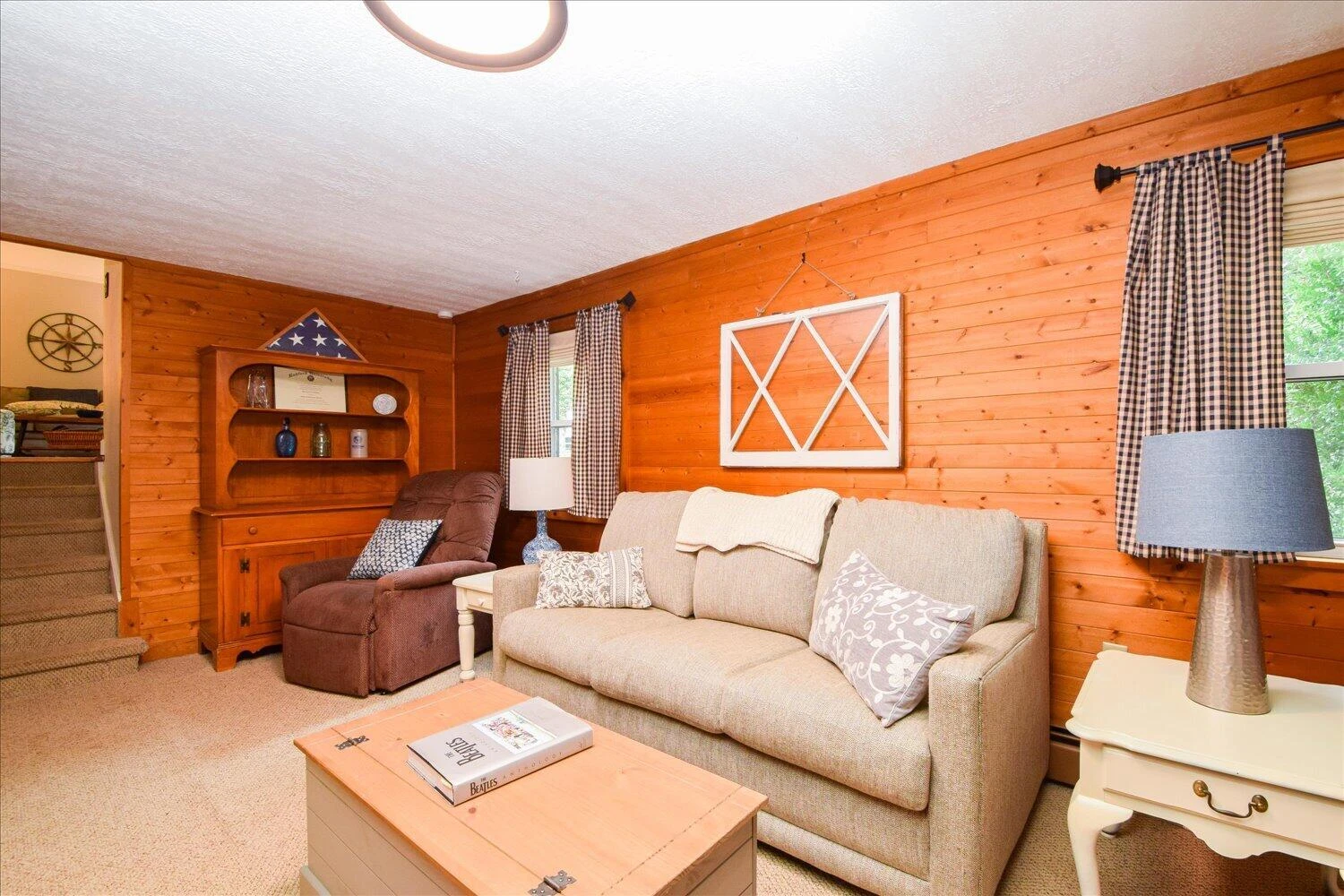 852 Austin AVE - Photo 15