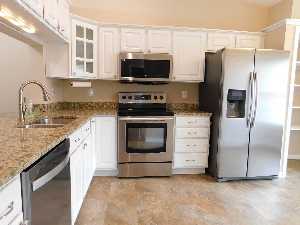 8629 South Bend DR - Photo 4