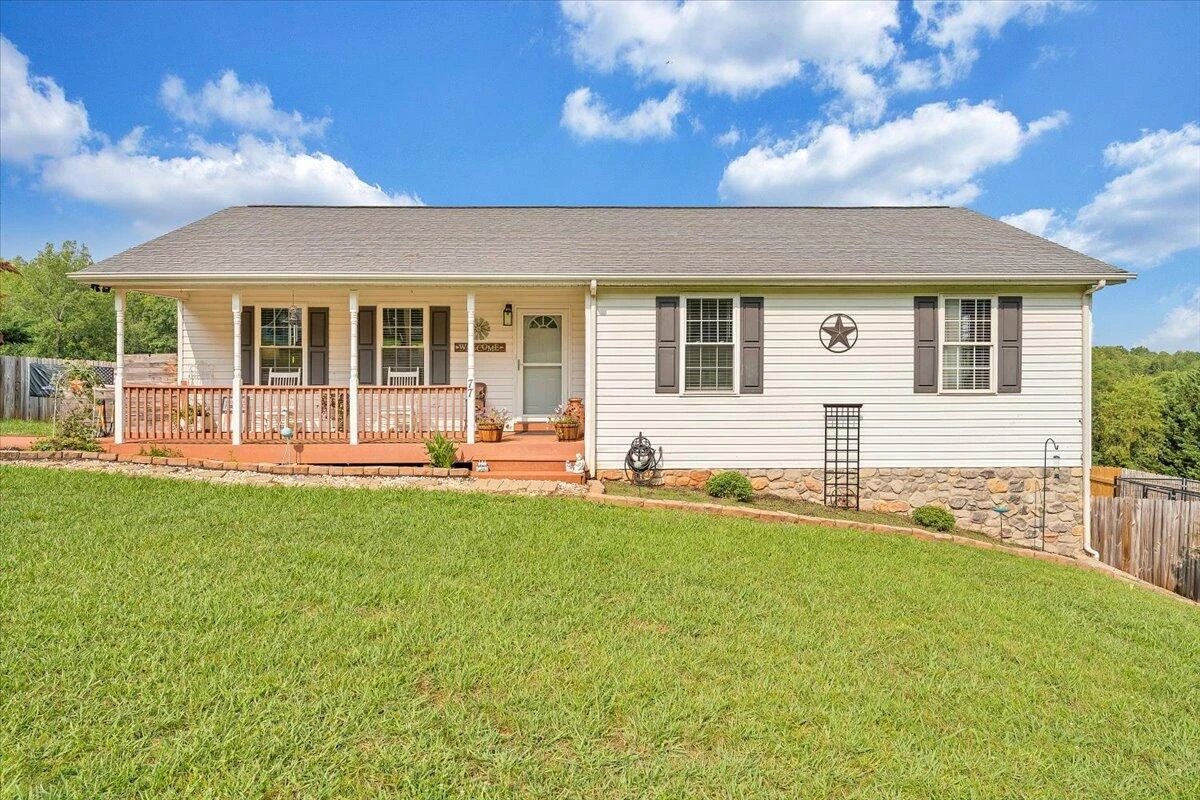 77 Northridge RD
