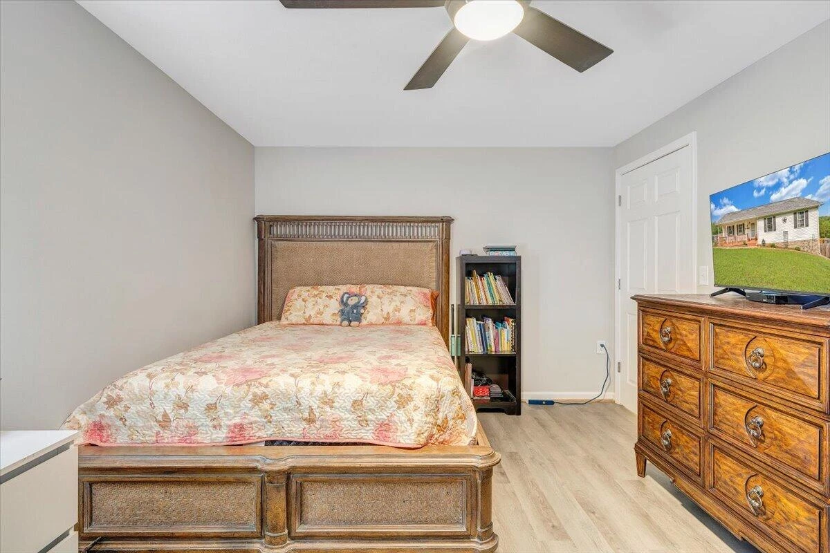 77 Northridge RD - Photo 32