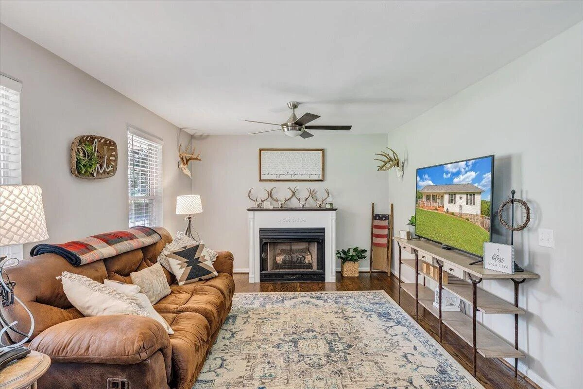 77 Northridge RD - Photo 4