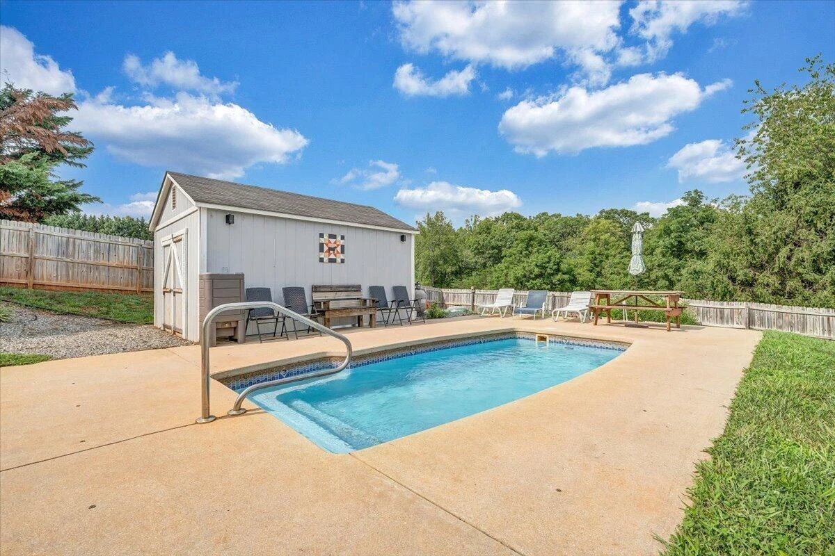 77 Northridge RD - Photo 43
