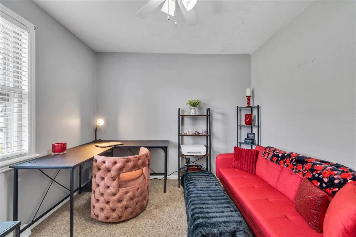 1112 Tipton AVE SE - Photo 23
