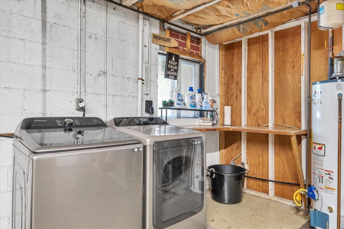 1112 Tipton AVE SE - Photo 33