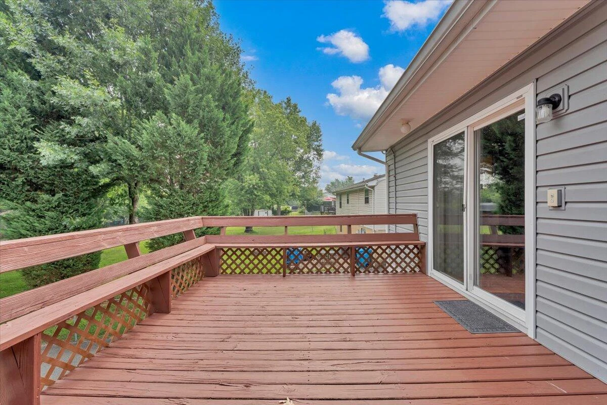 1112 Tipton AVE SE - Photo 41