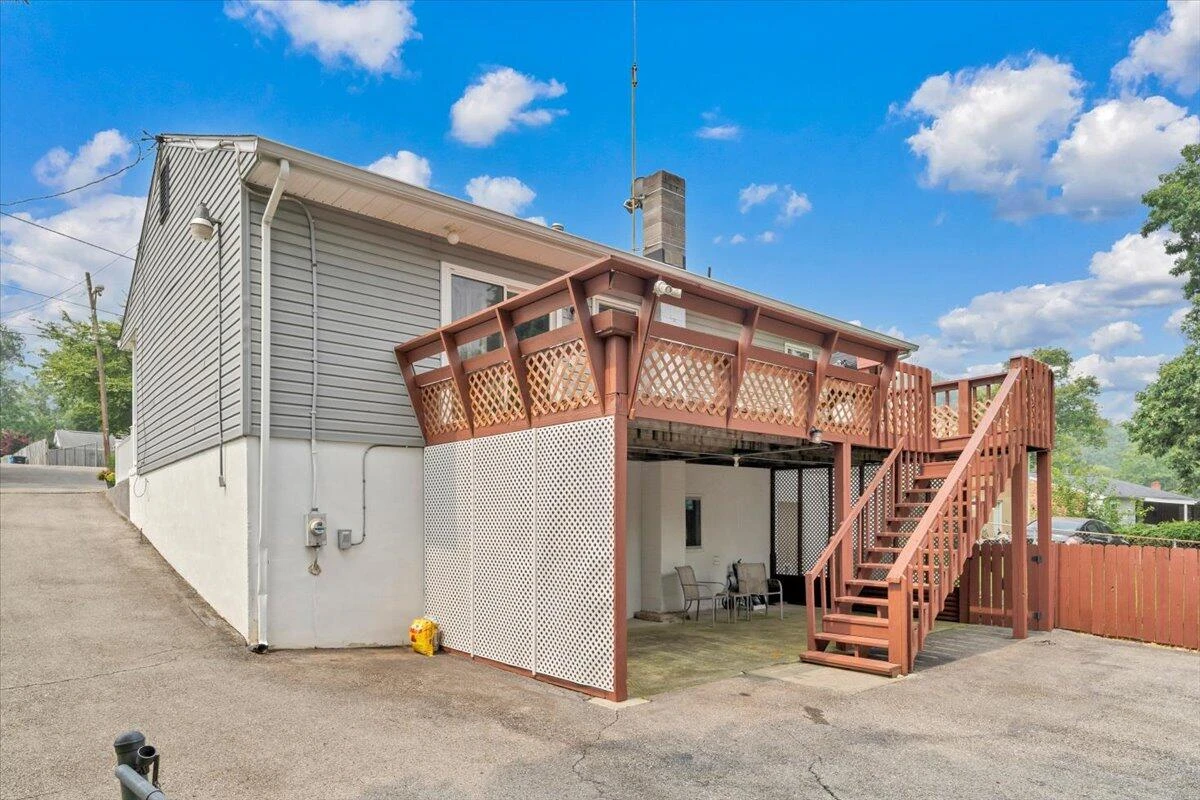 1112 Tipton AVE SE - Photo 43