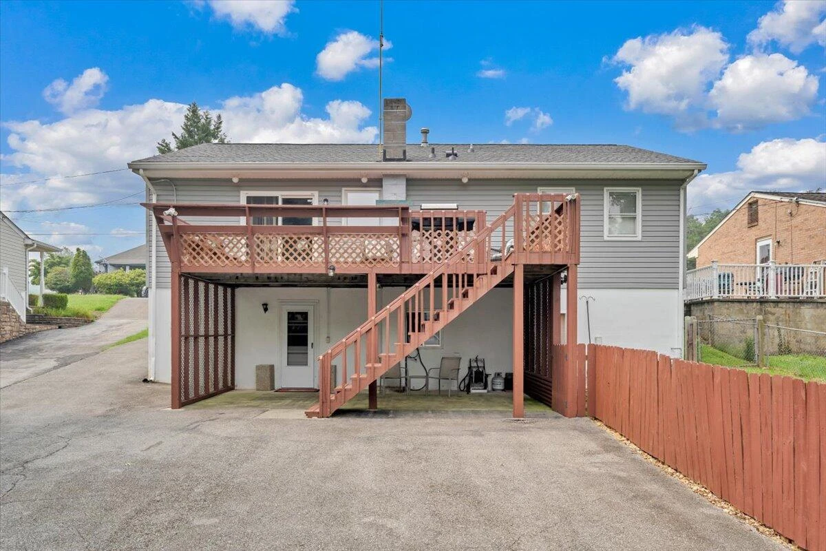 1112 Tipton AVE SE - Photo 44