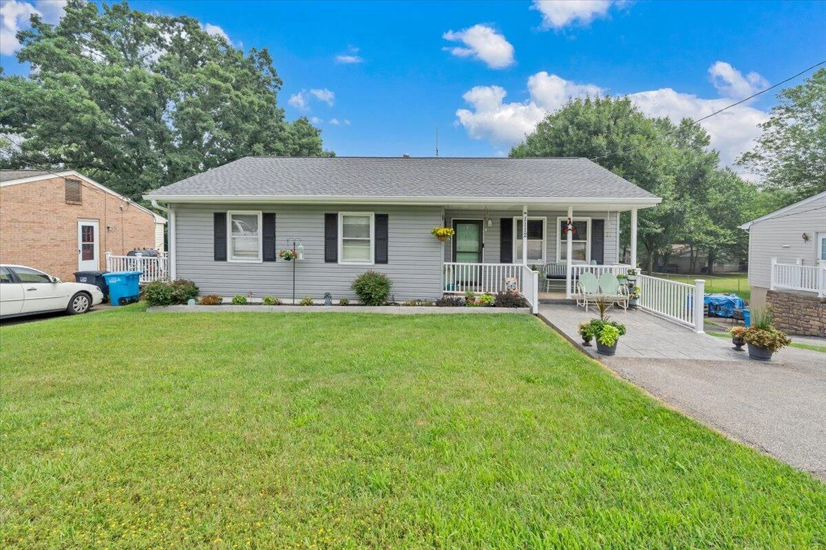 1112 Tipton AVE SE - Photo 55