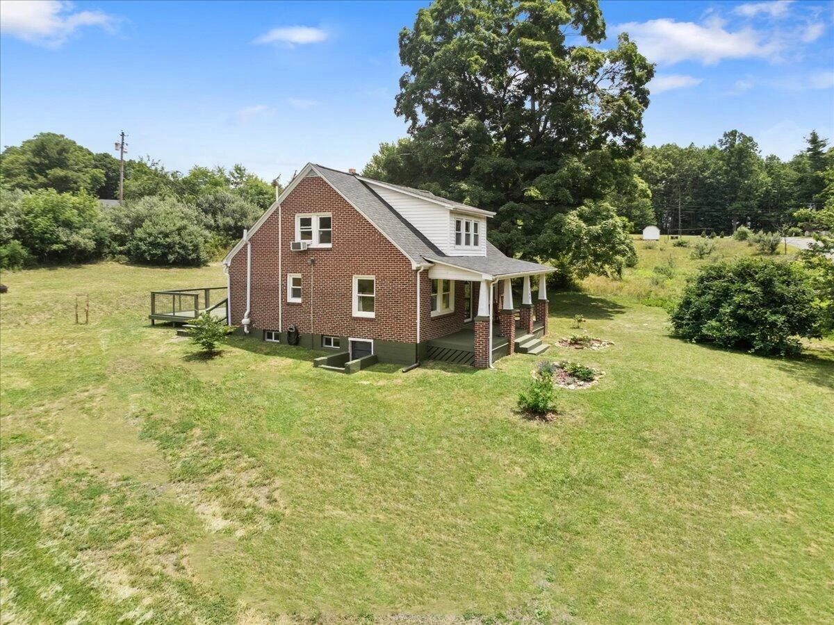 1249 Easy DR NW - Photo 3