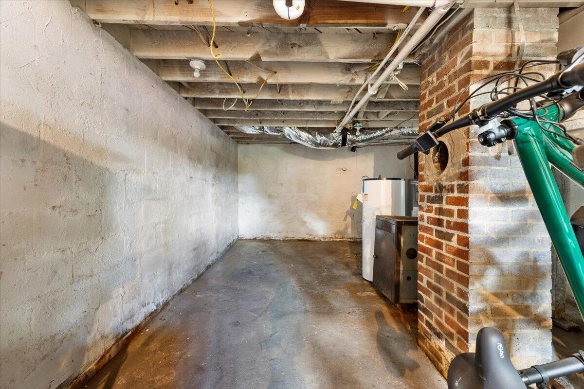 1249 Easy DR NW - Photo 35