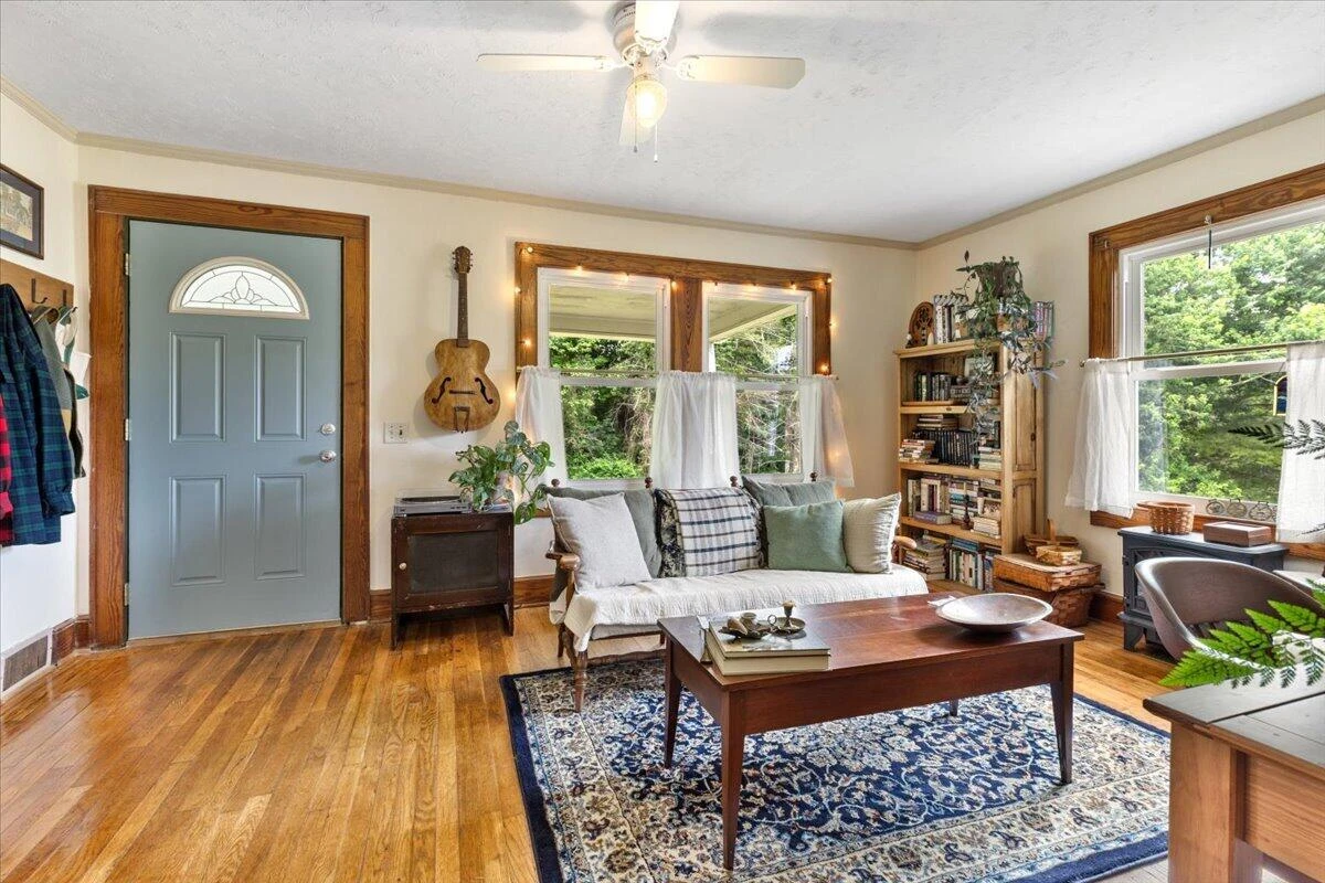 1249 Easy DR NW - Photo 8