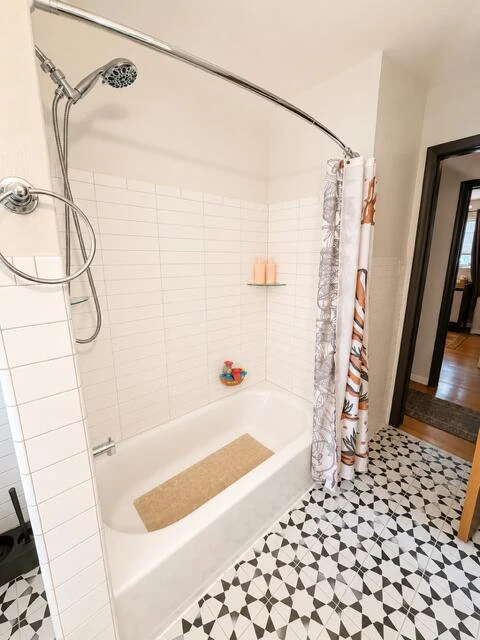 114 Maplelawn AVE NE - Photo 6