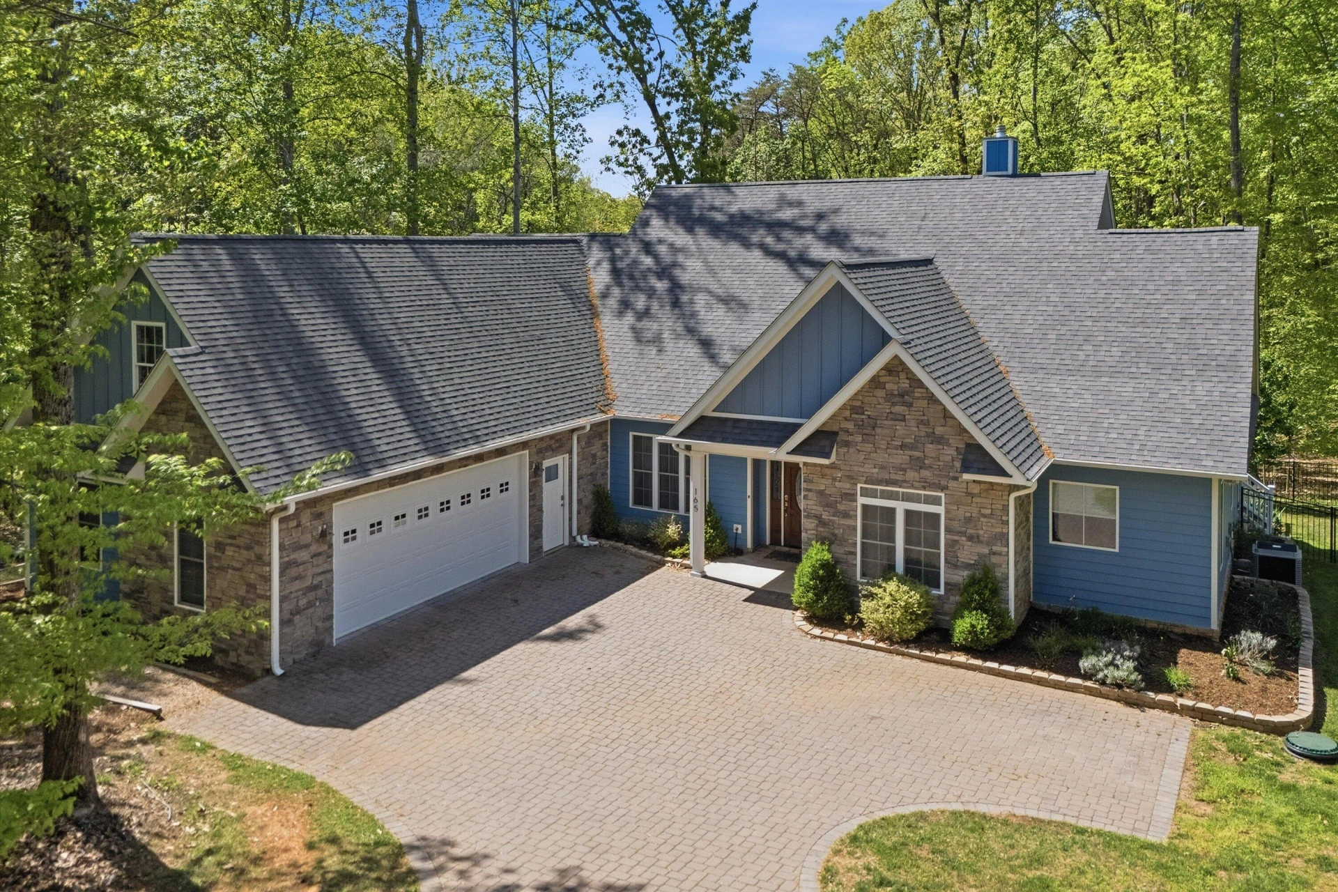 165 Peninsula DR