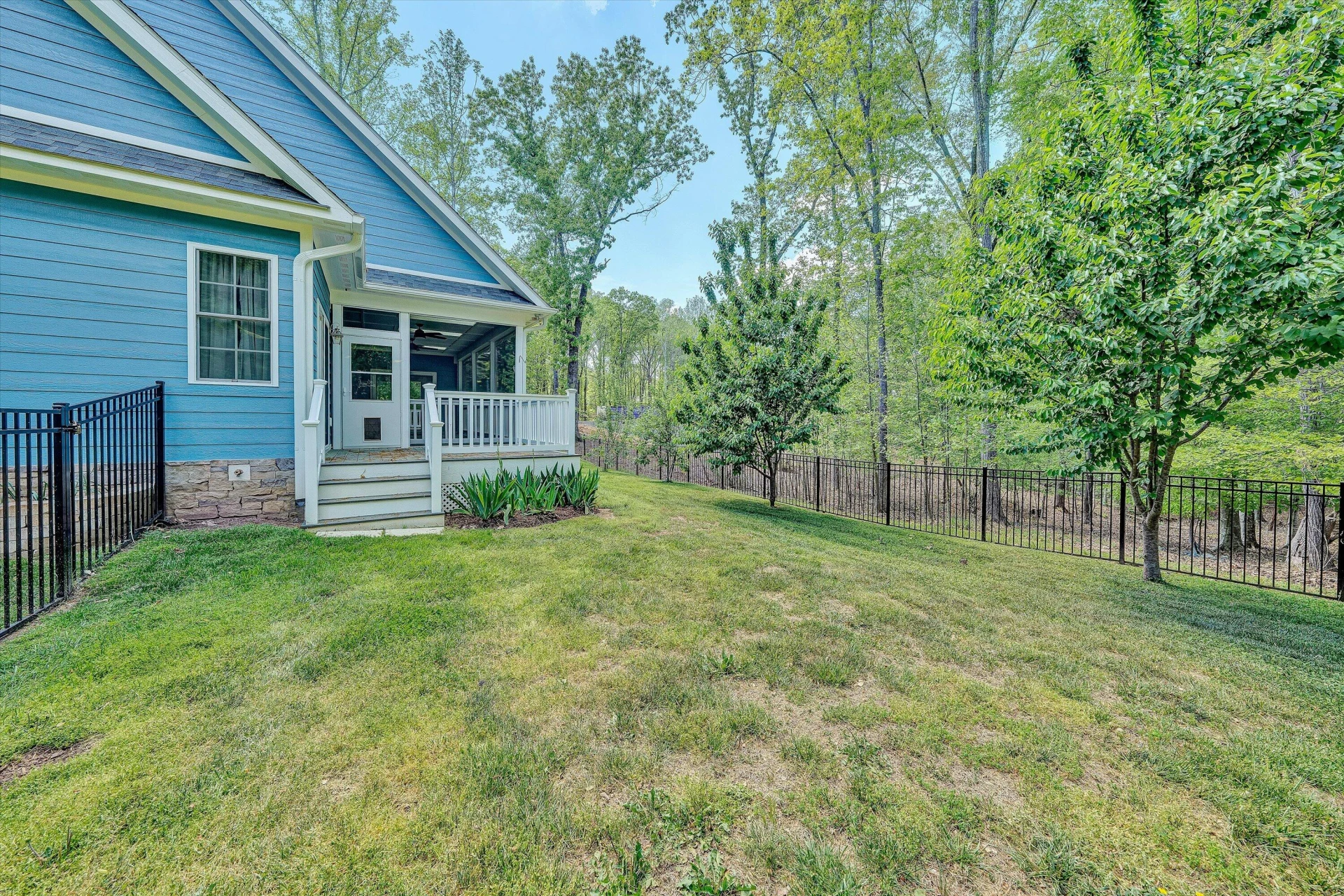 165 Peninsula DR - Photo 43