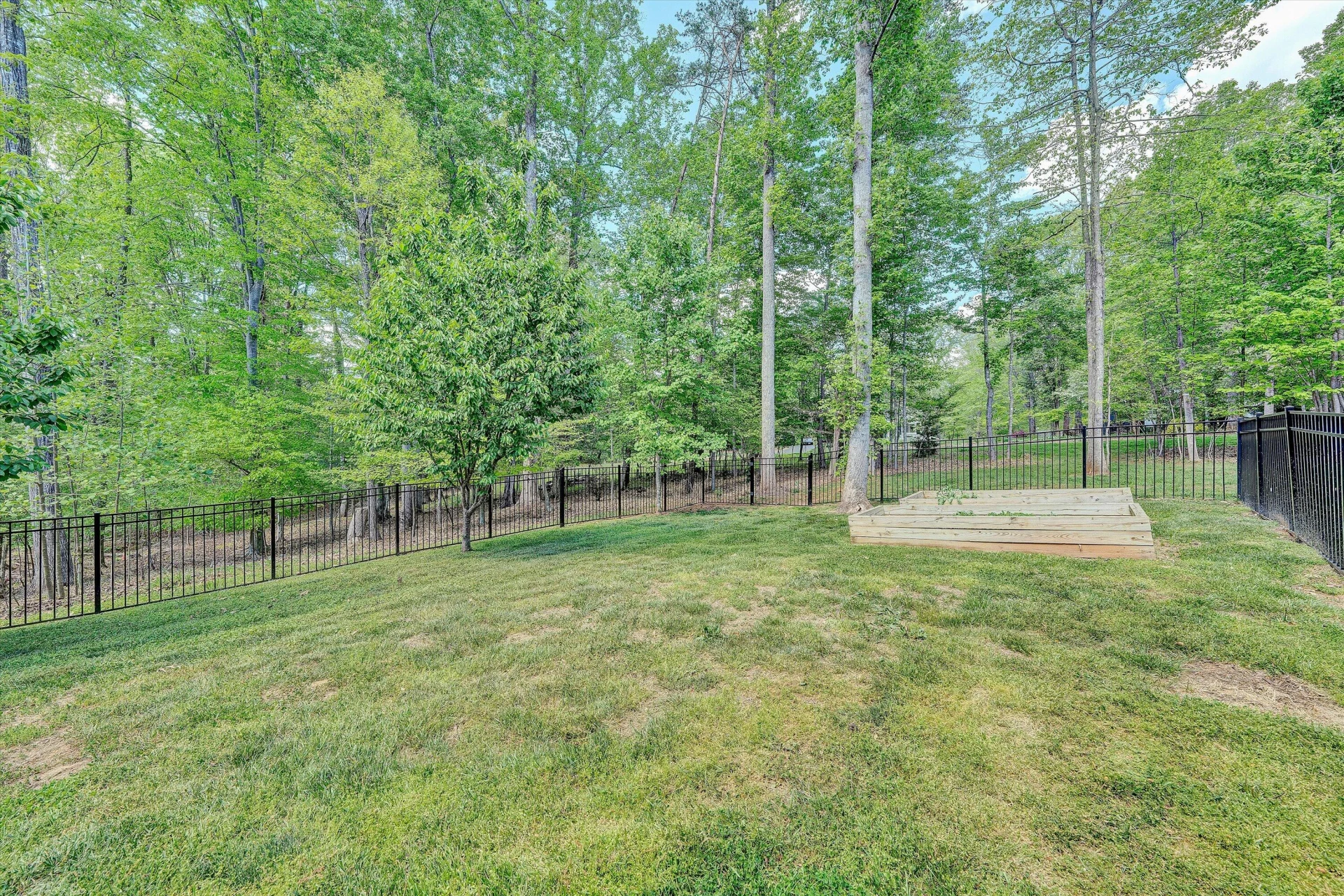 165 Peninsula DR - Photo 44