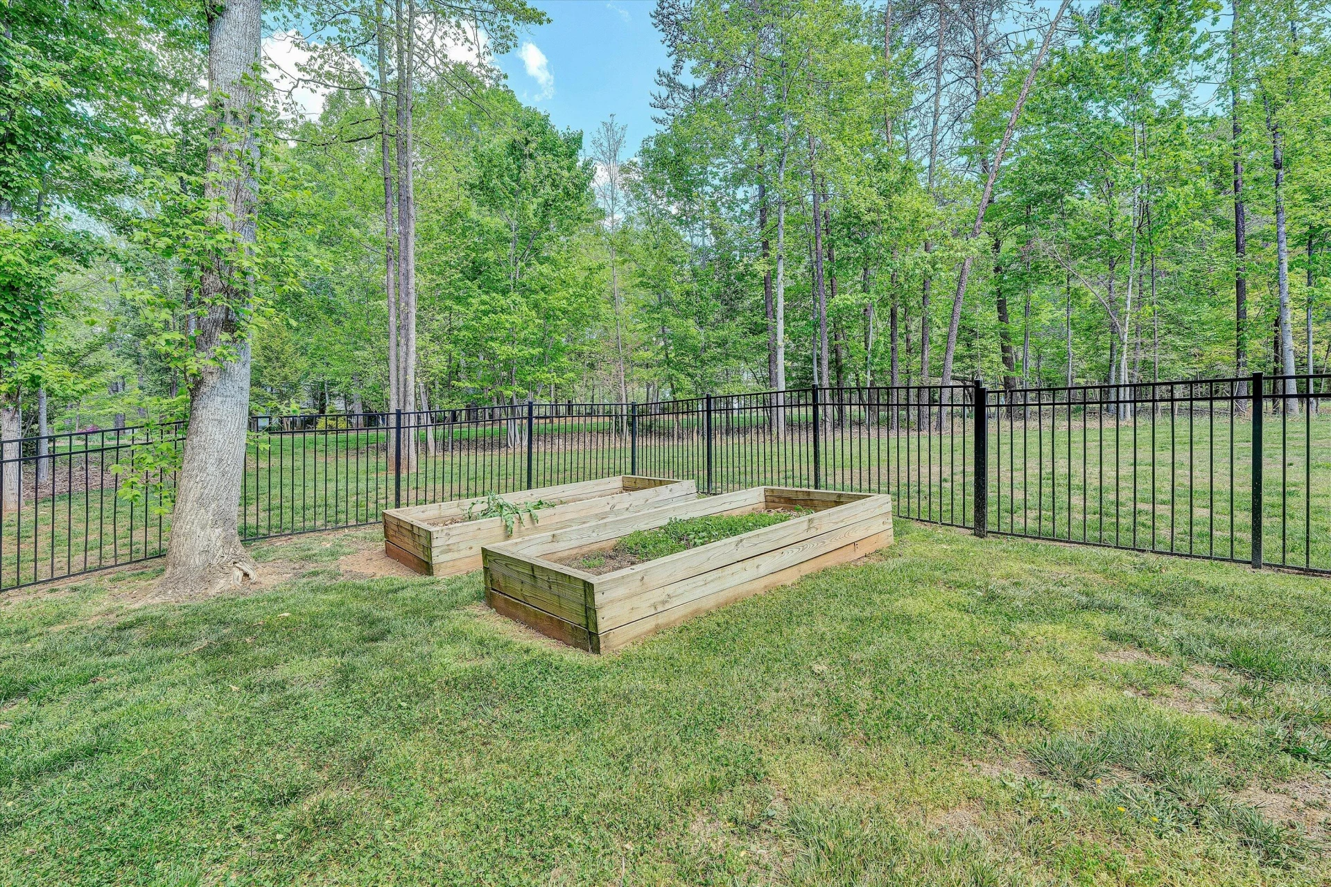 165 Peninsula DR - Photo 45
