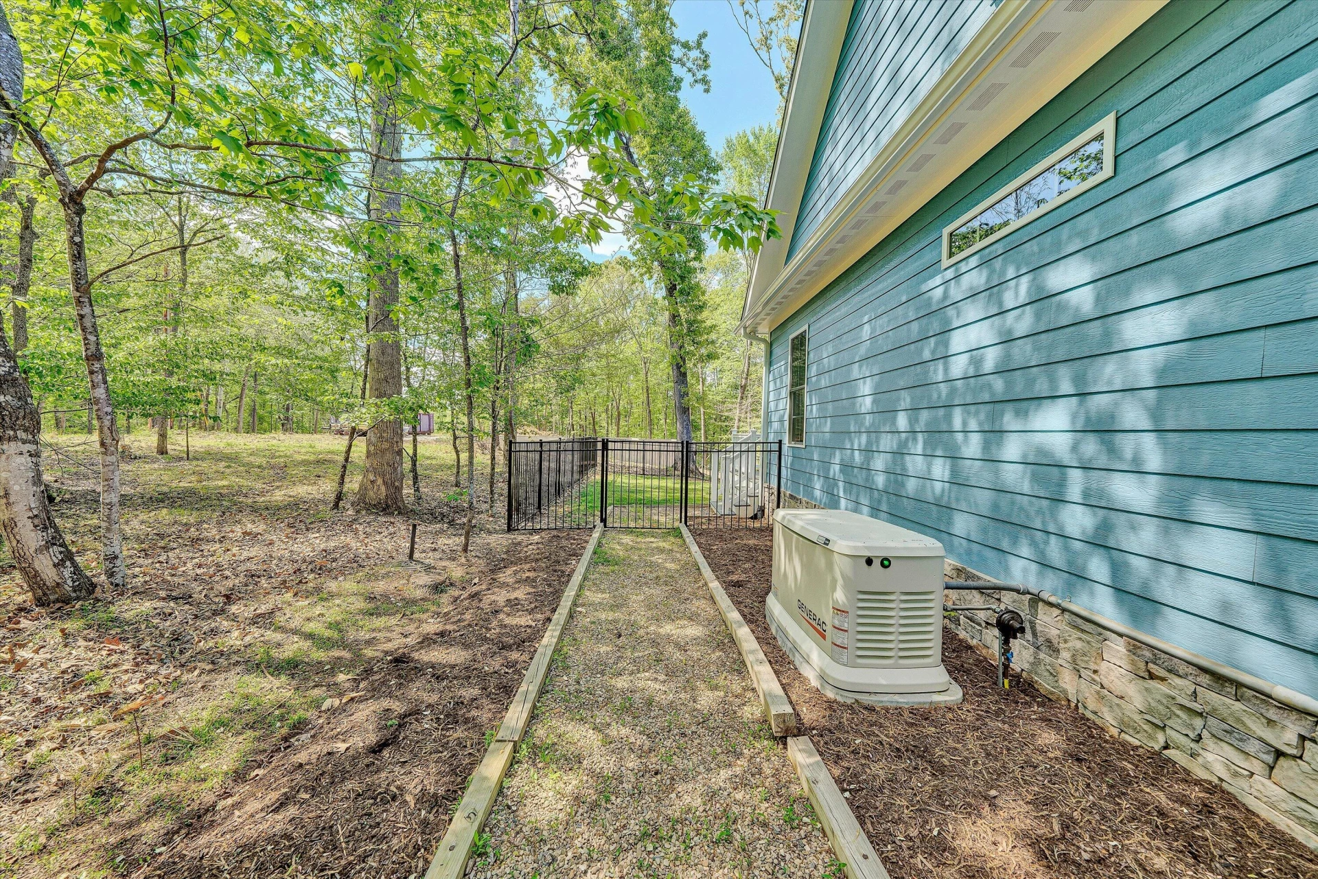 165 Peninsula DR - Photo 48
