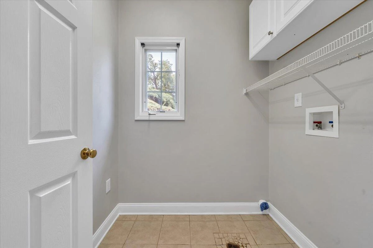 2512 Oak Ridge LN - Photo 23