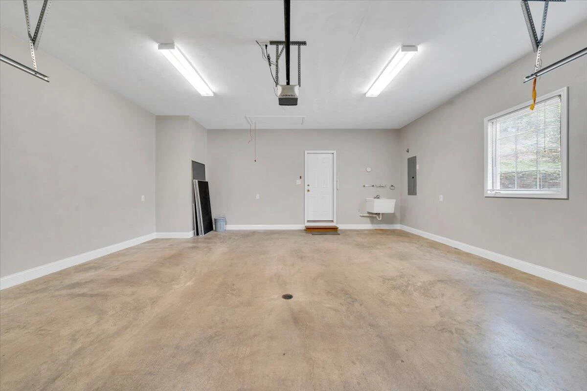 2512 Oak Ridge LN - Photo 25
