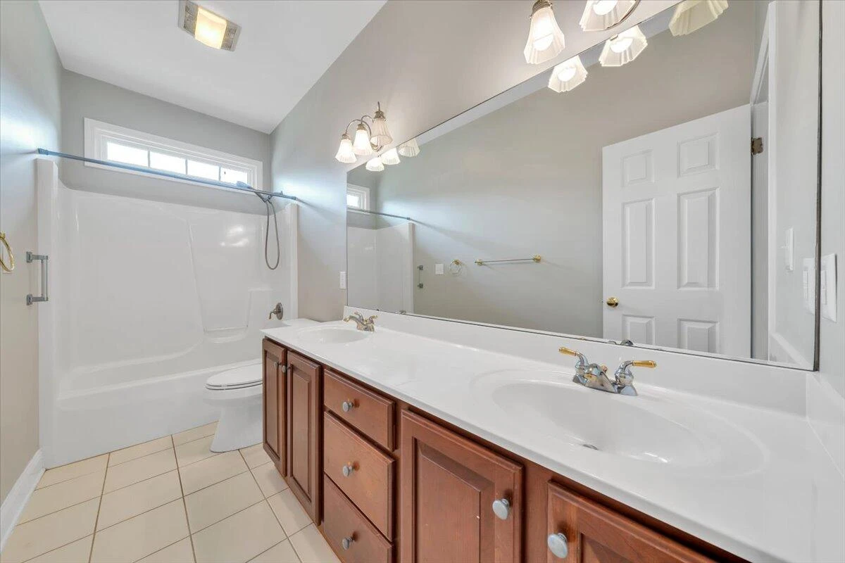 2512 Oak Ridge LN - Photo 36