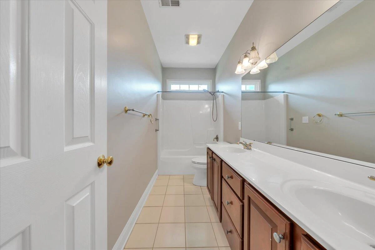 2512 Oak Ridge LN - Photo 37