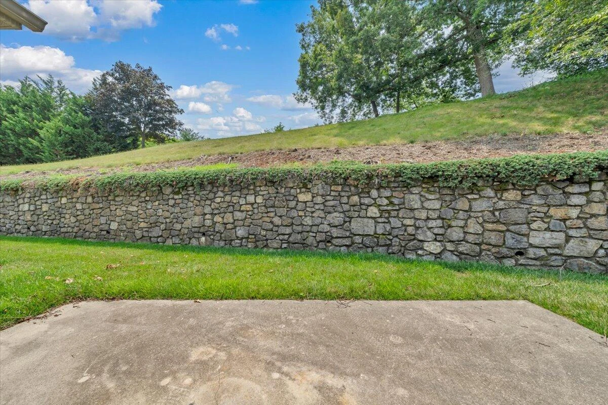 2512 Oak Ridge LN - Photo 40
