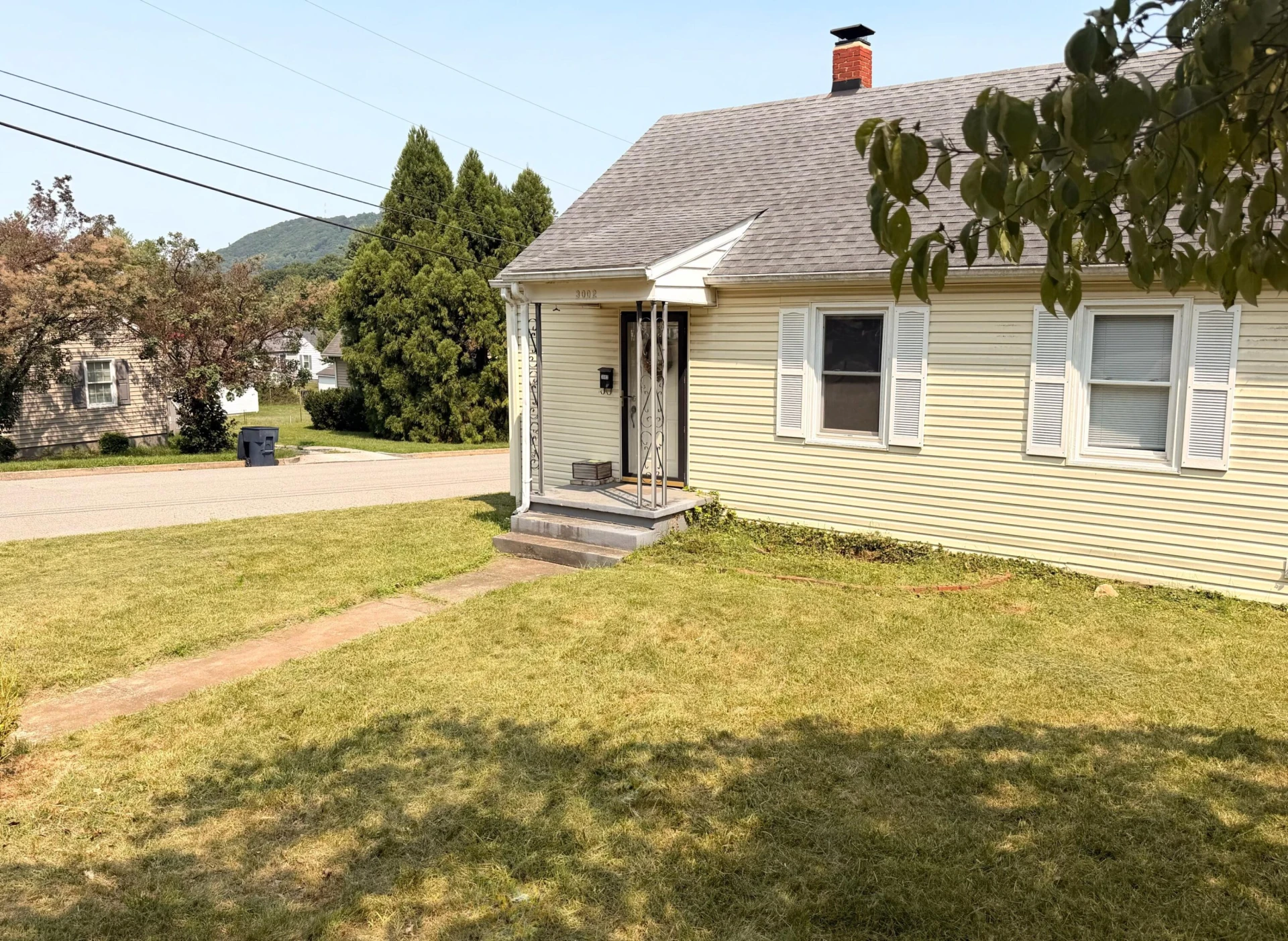 3002 Roberts RD SW - Photo 2