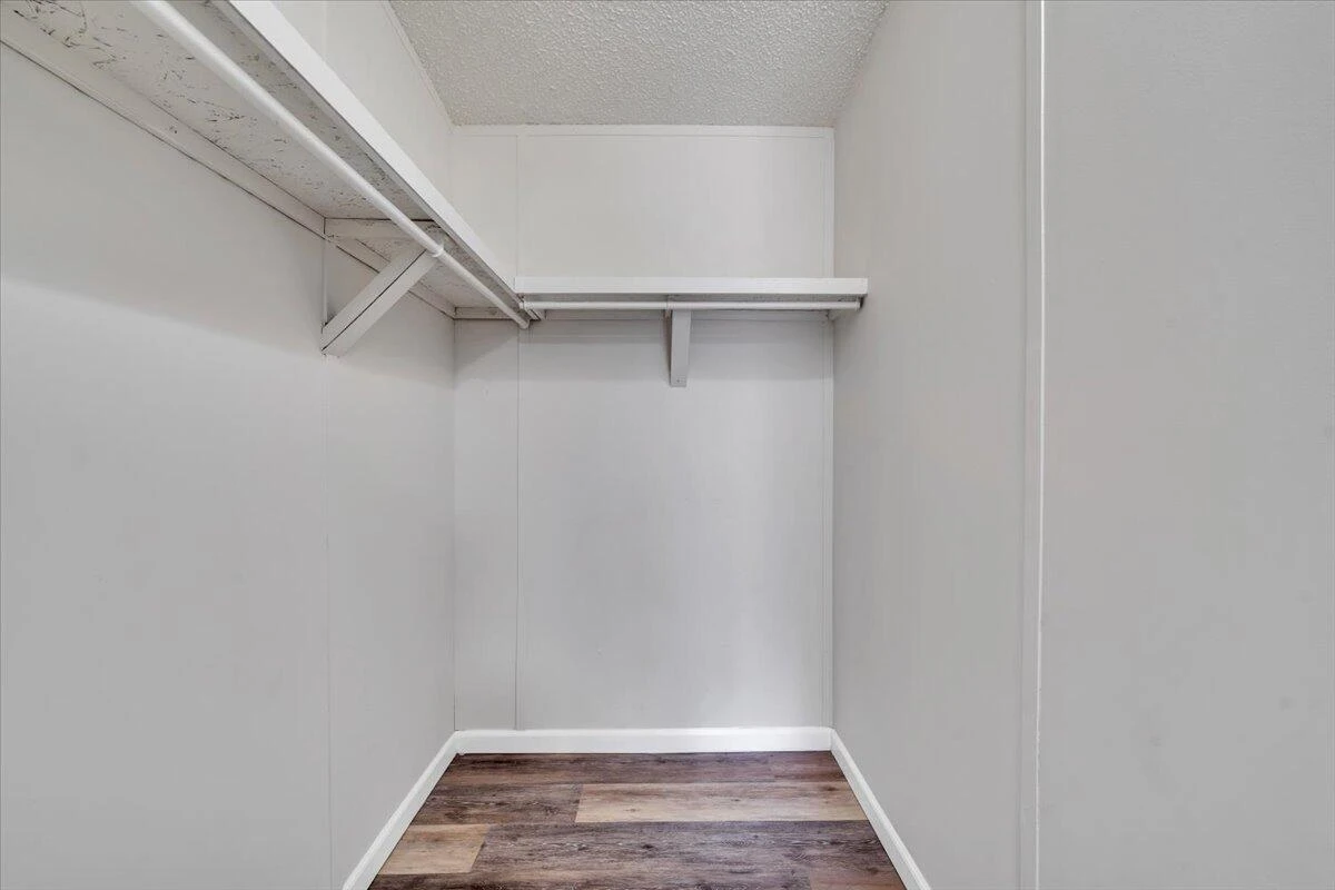 8444 Jeters Chapel RD - Photo 34