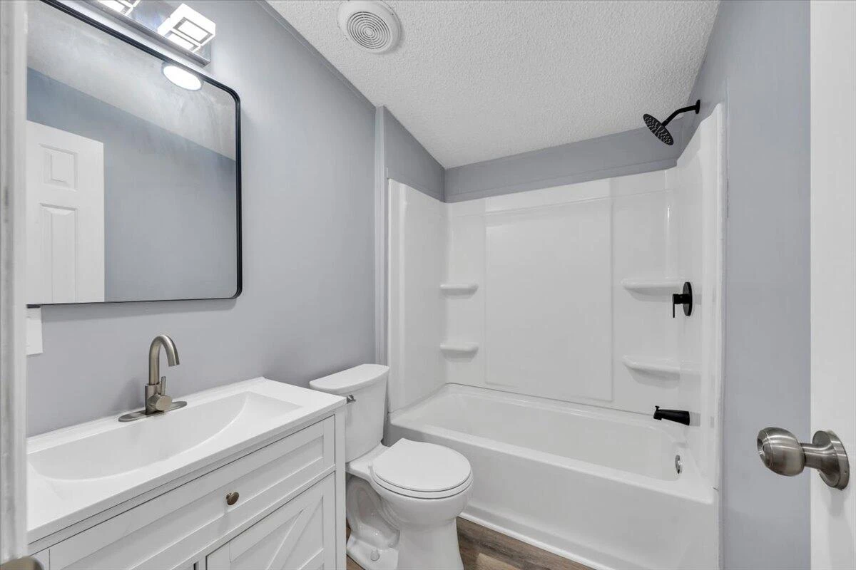 8444 Jeters Chapel RD - Photo 35