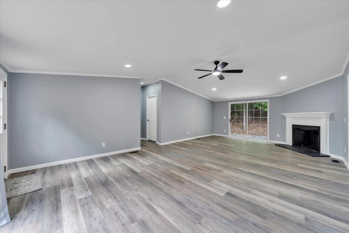 8444 Jeters Chapel RD - Photo 9