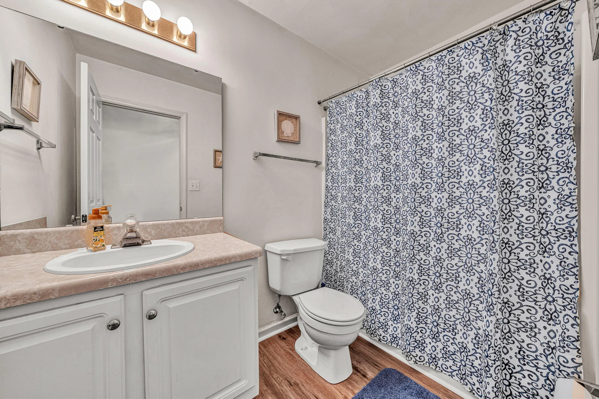 2517 Bloomfield AVE - Photo 13