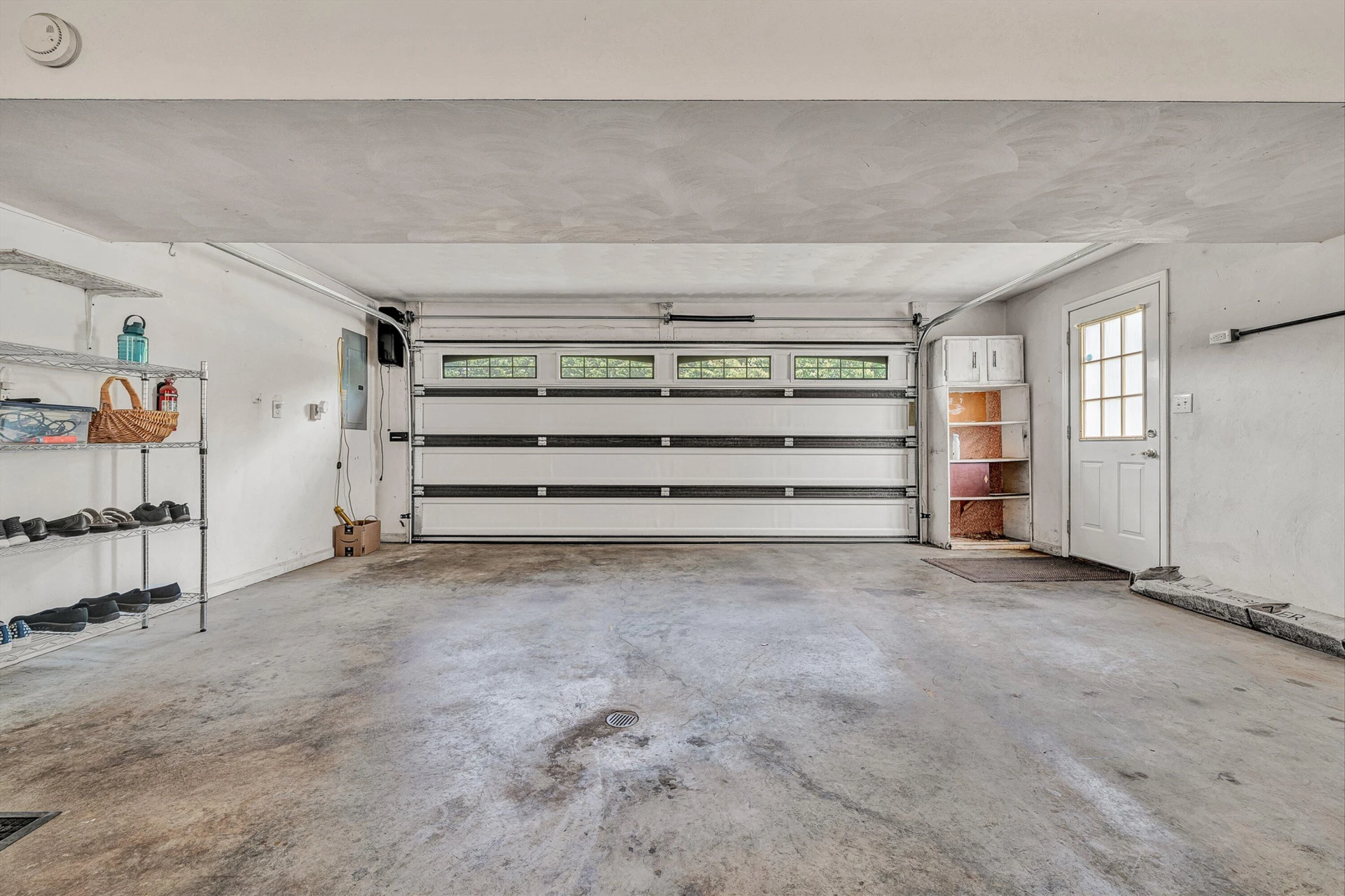 2517 Bloomfield AVE - Photo 29
