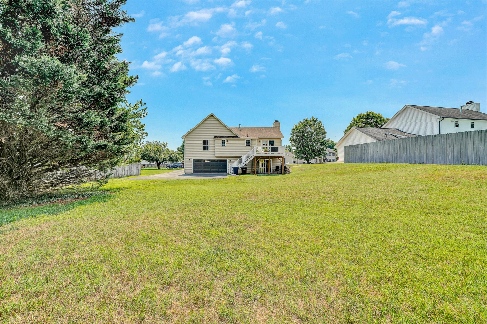 2517 Bloomfield AVE - Photo 34