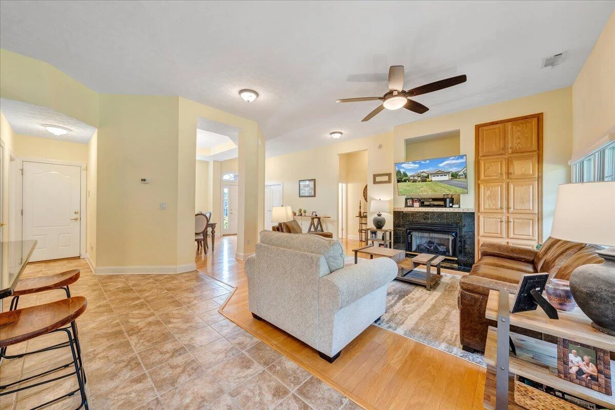 60 Farmers CIR - Photo 16