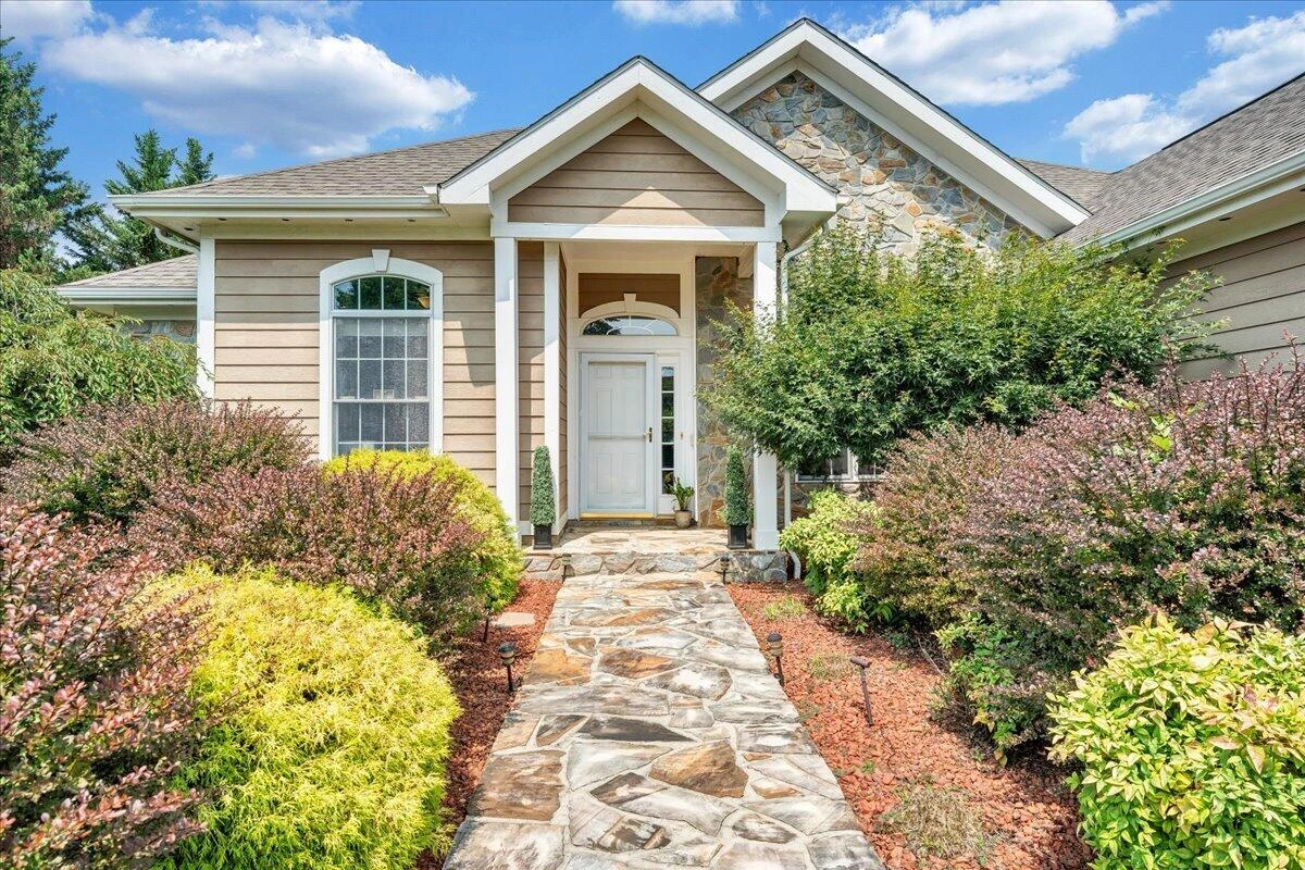 60 Farmers CIR - Photo 2