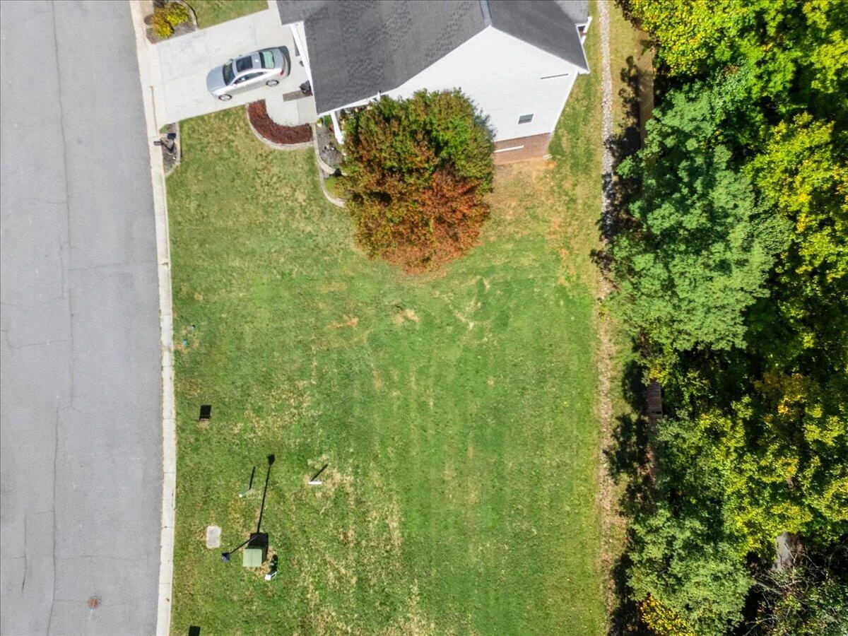 0 Summerville LN - Photo 6