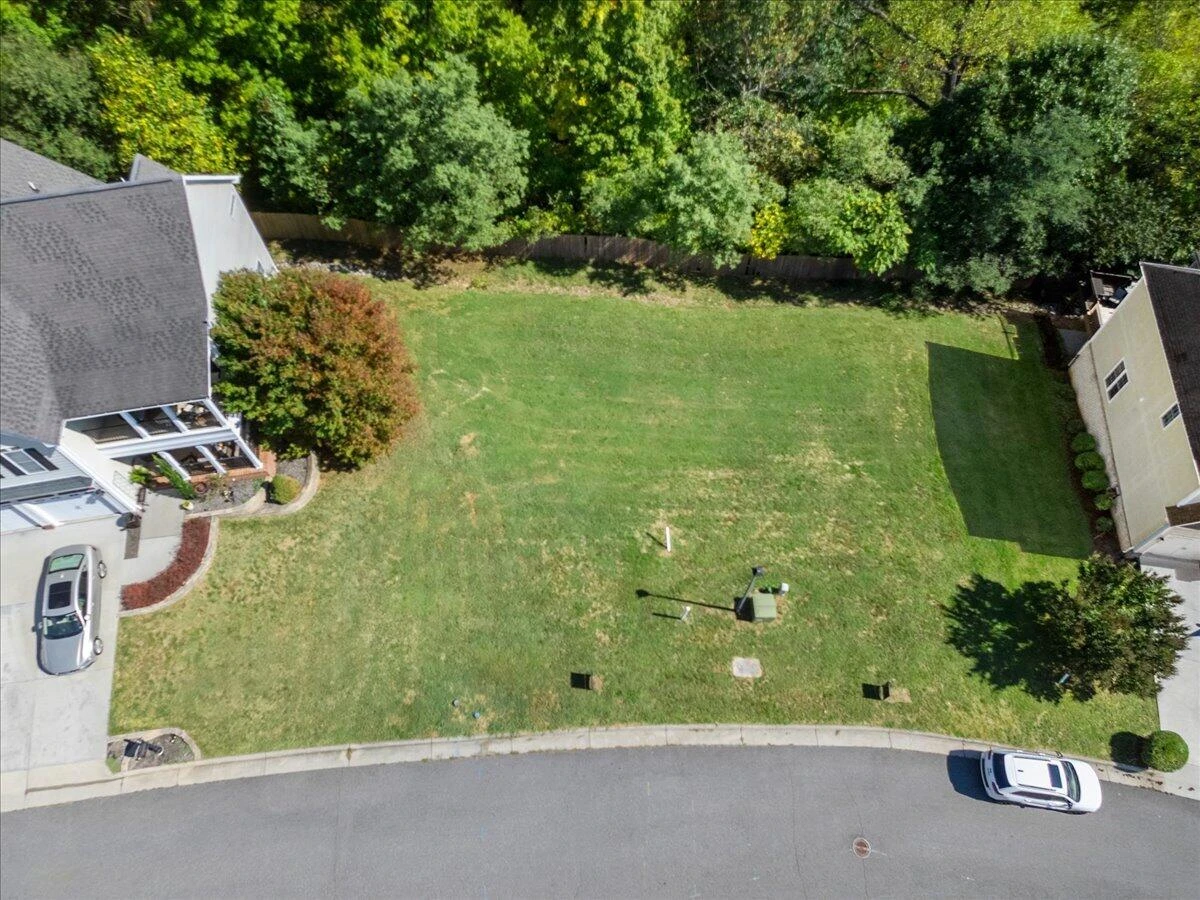 0 Summerville LN - Photo 7