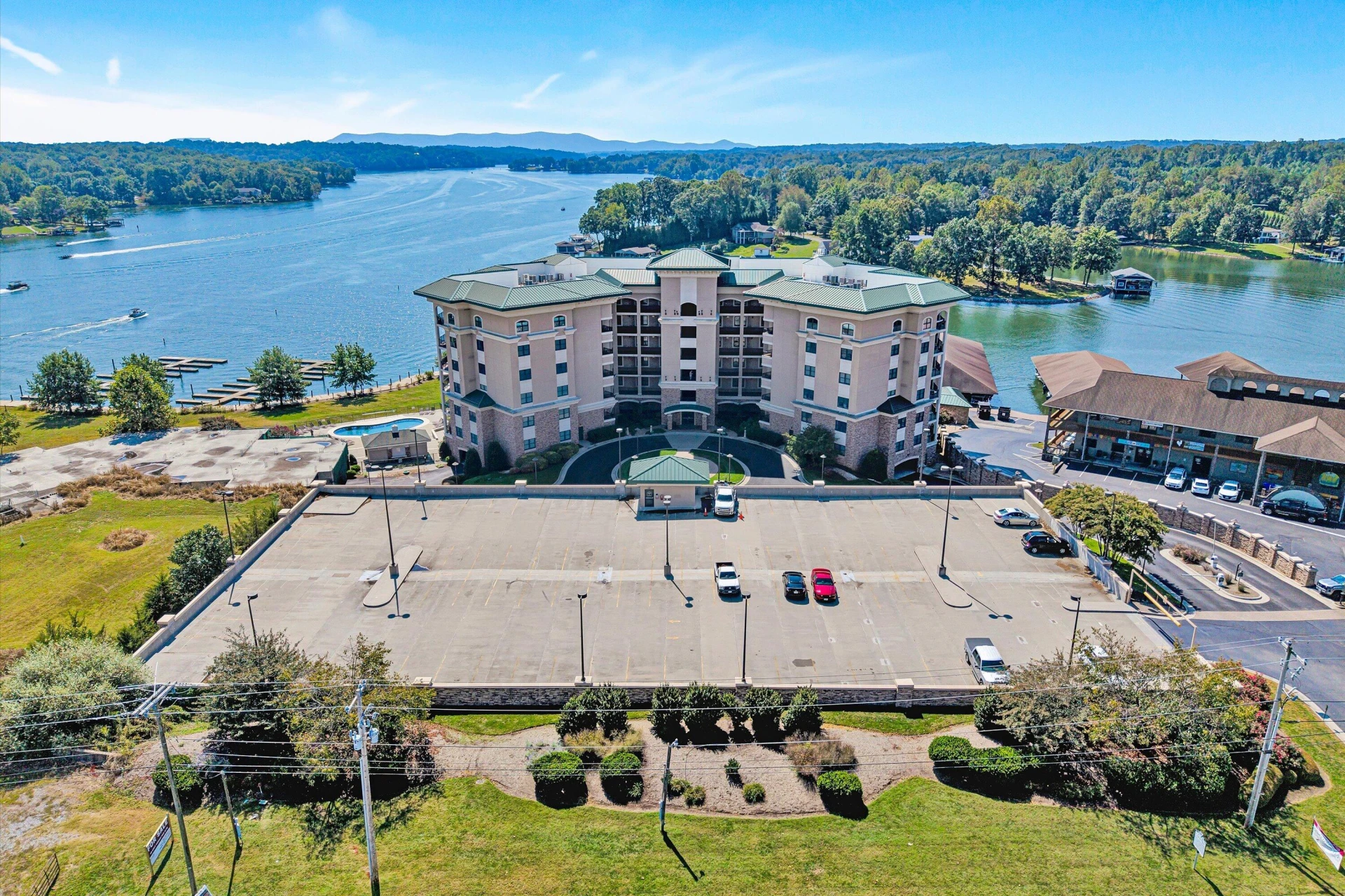 100 Bridgewater Pointe PL #UNIT 101 - Photo 32